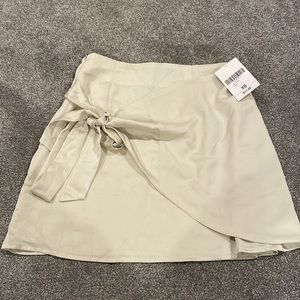 Cream Satin Wrap skirt (Front tie)